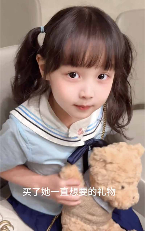 一只只只,ロリータ,Lolita,萝莉塔,炉利,Loli,萝莉,亜炉,華炉,少女,甜妹