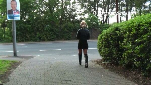 The blonde found a secluded place to pee - British women Exhibitionism and the pissing in a public place - 14