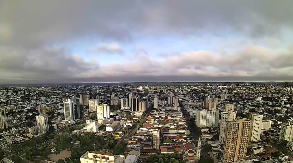 Campo Grande na manhã desta quinta-feira