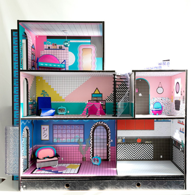 L.O.L Surprise! Dollhouse Retro 80s LOL Wood Doll House 