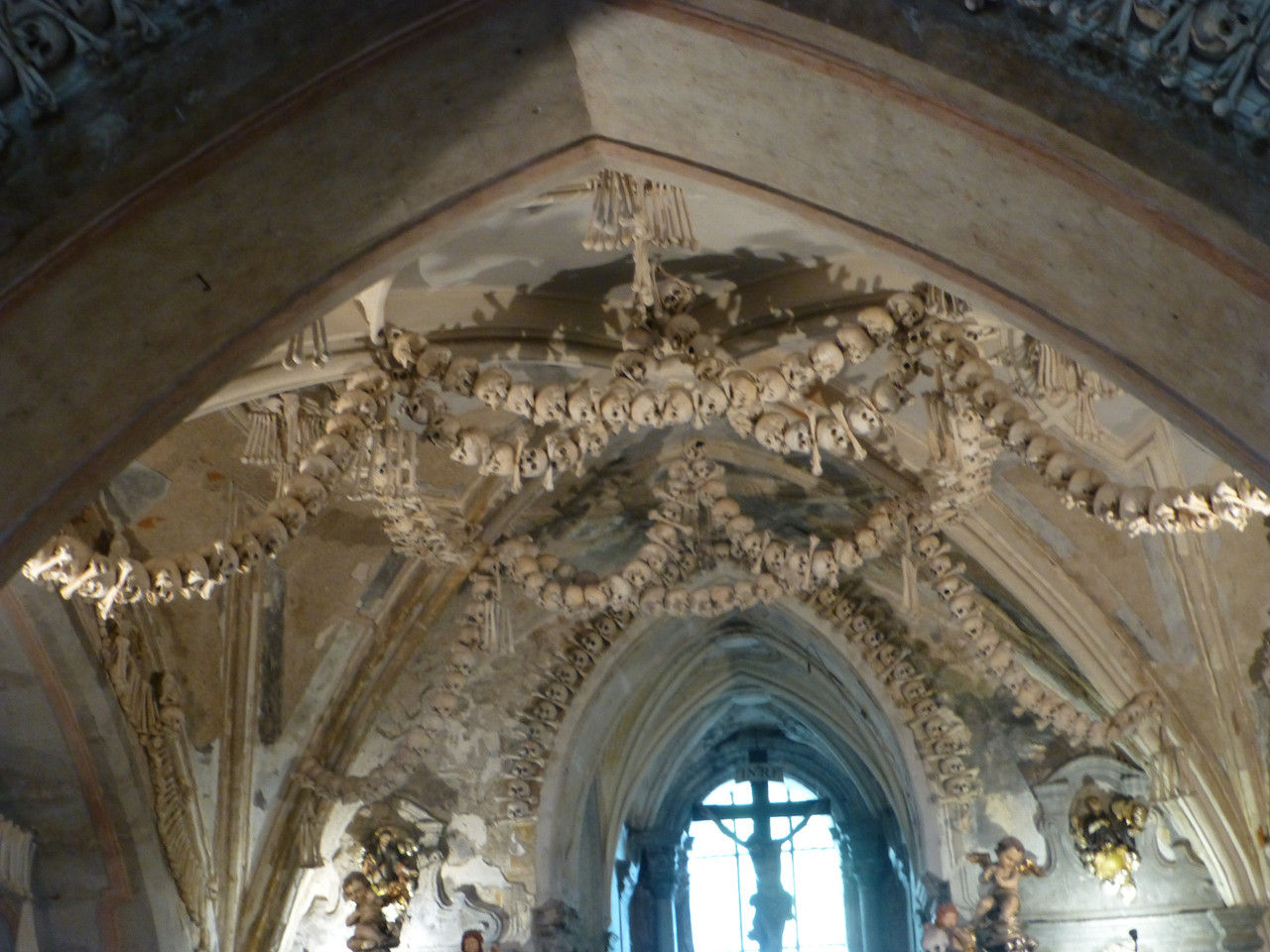 Schädelkirche Böhmen 072