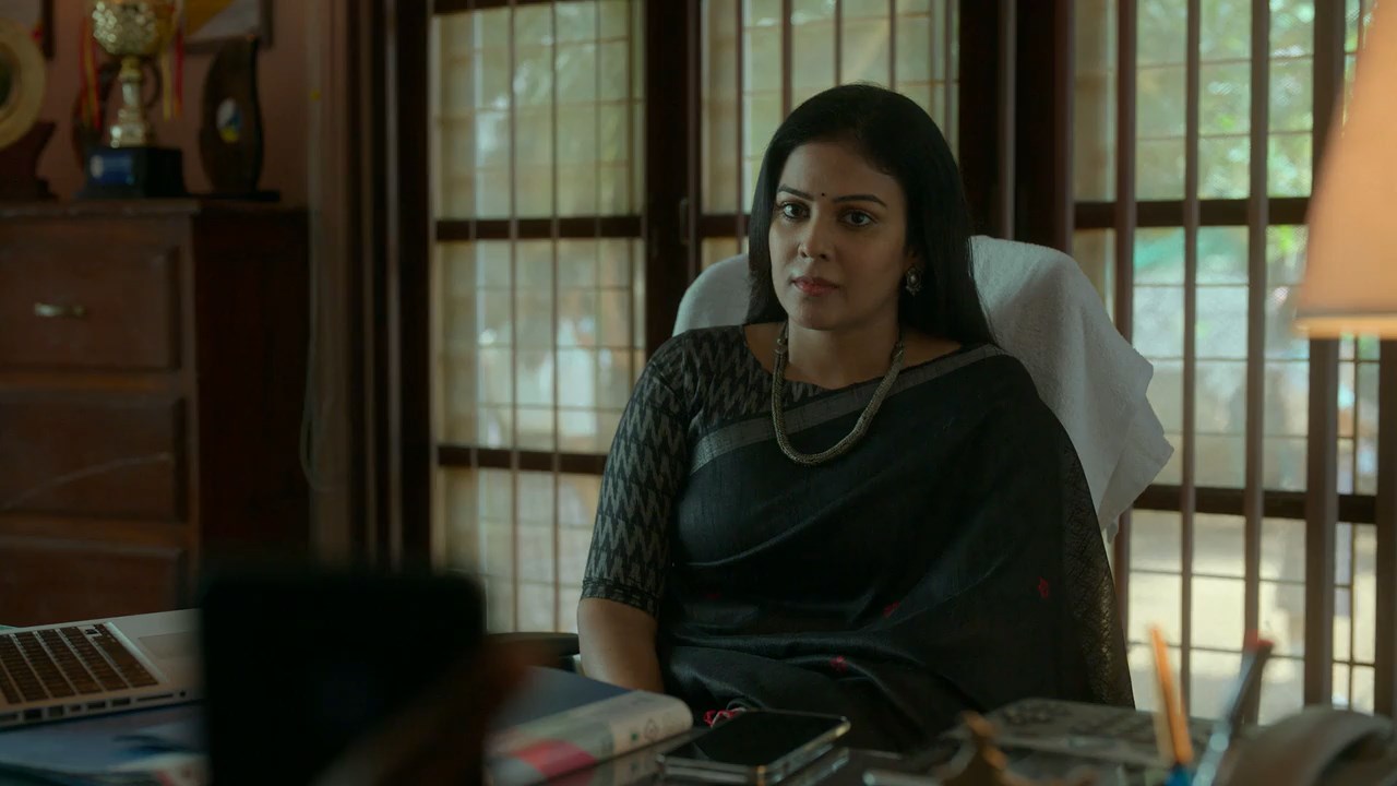 Suzhal - The Vortex (2025) Season 2 [Hindi + Tamil + Telugu + Malayalam + Kannada] WebRip 480p, 720p ESub - Complete Screenshot