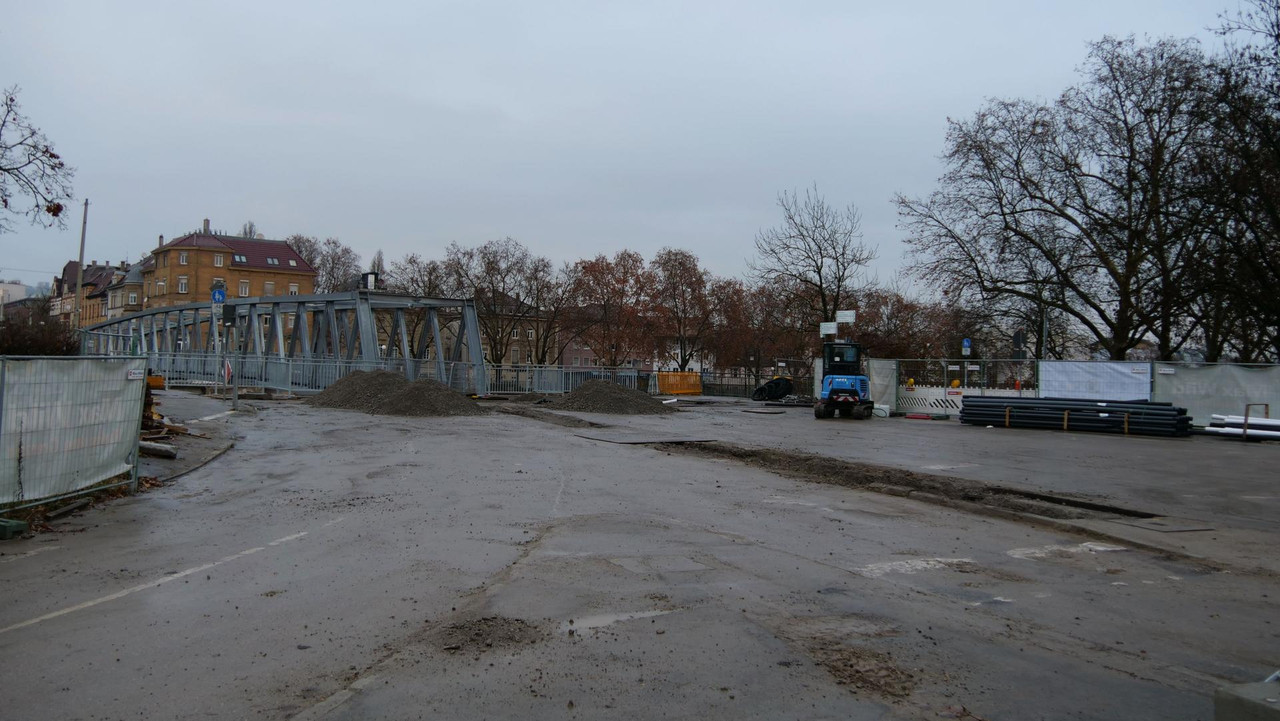 [Bild: 291125-082158-21b.jpg]