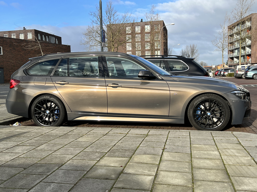 9D4DEB91-B329-458C-813C-D2A2FC02795F