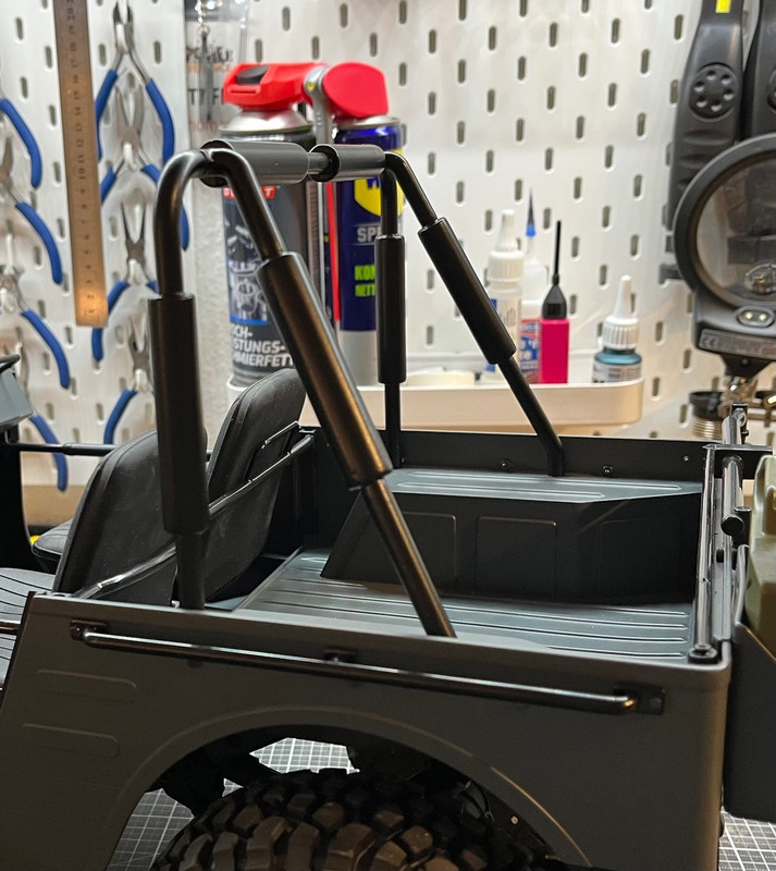 06C692FB-43DC-49B7-82E8-DAF3E6CE79F1