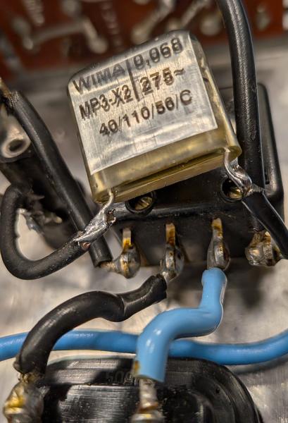 PXL 20260402 113447577 MACRO FOCUS 2