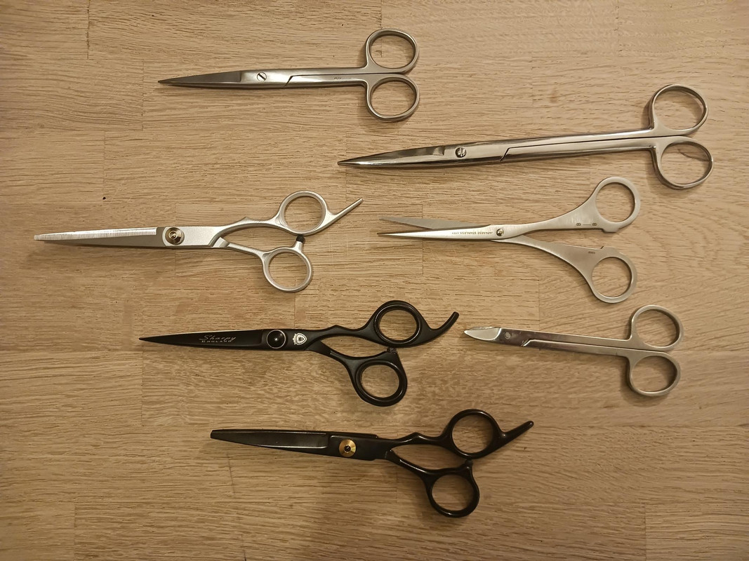 HAIRDRESSING_AND_NAIL_SCISSORS.jpg