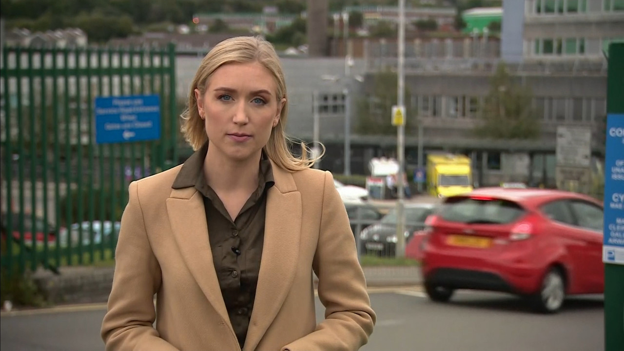 09.22 - 18.00.00 - ITV News Wales at 6. A round-up of all the latest ....ts_snapshot_10.33.651