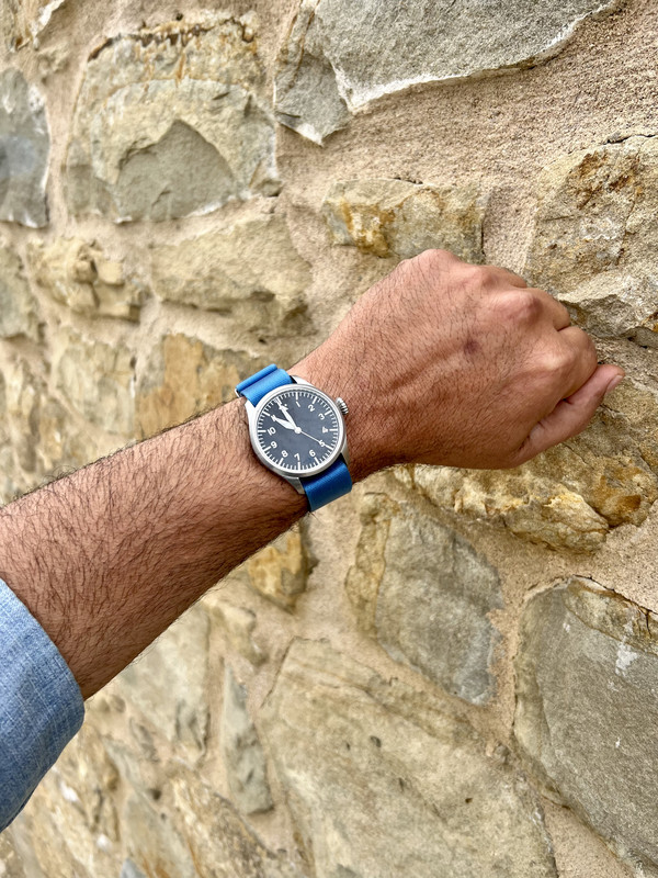 A4012936-99C0-40F4-B4E3-424AC197AADD