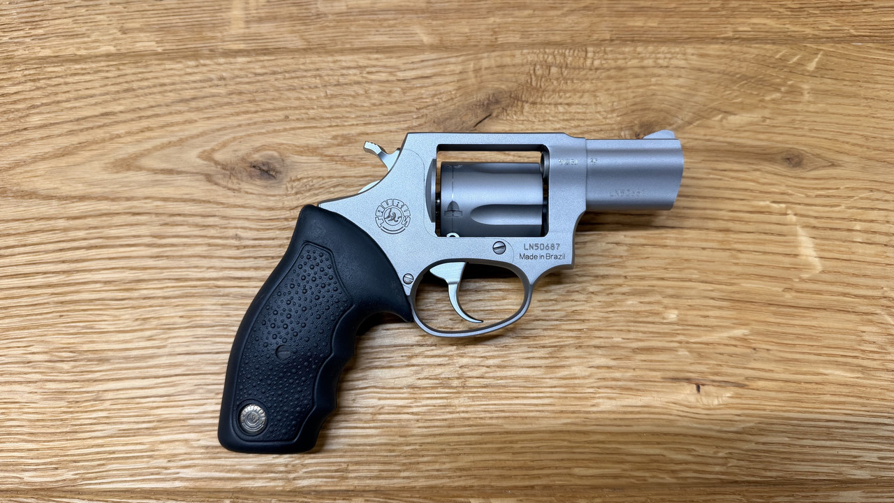 Revolver-4