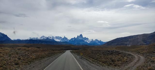 LLEGAMOS AL CHALTEN - ARGENTINA INFINITA II/ TORRES DEL PAINE (1)