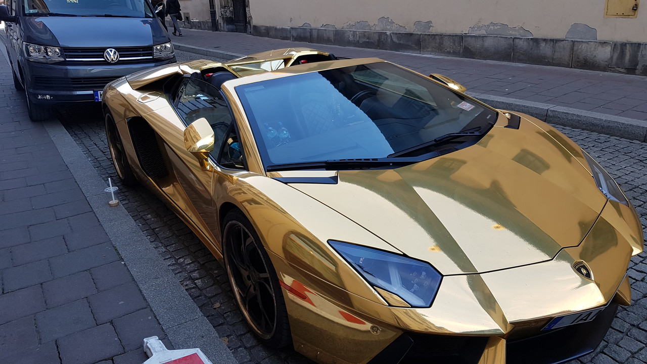 44179880_1023927434481313_516233774531346432_n