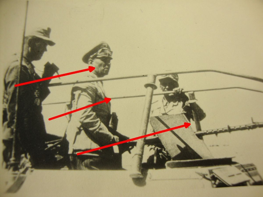 General im Schützenpanzer GREIF Sd.Kfz.250, DAK,