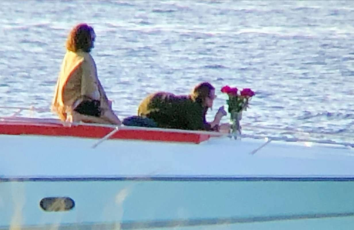 emmawatson-updates.com (64)