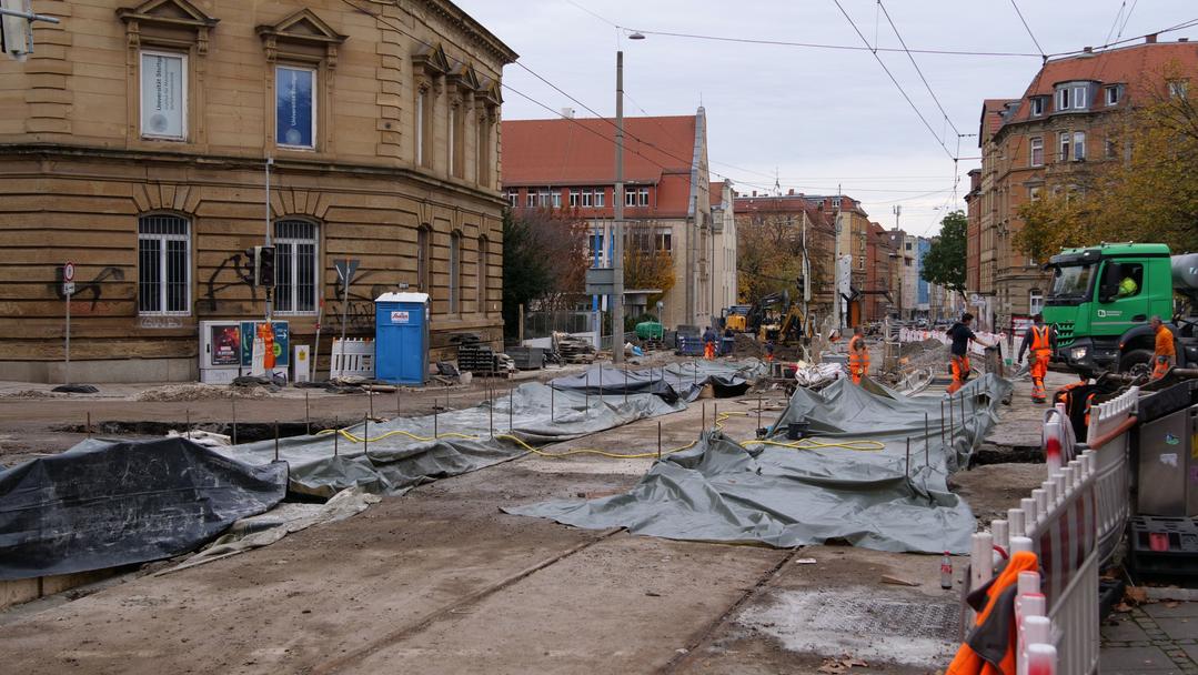 [Bild: 011125-130729-612b.jpg]