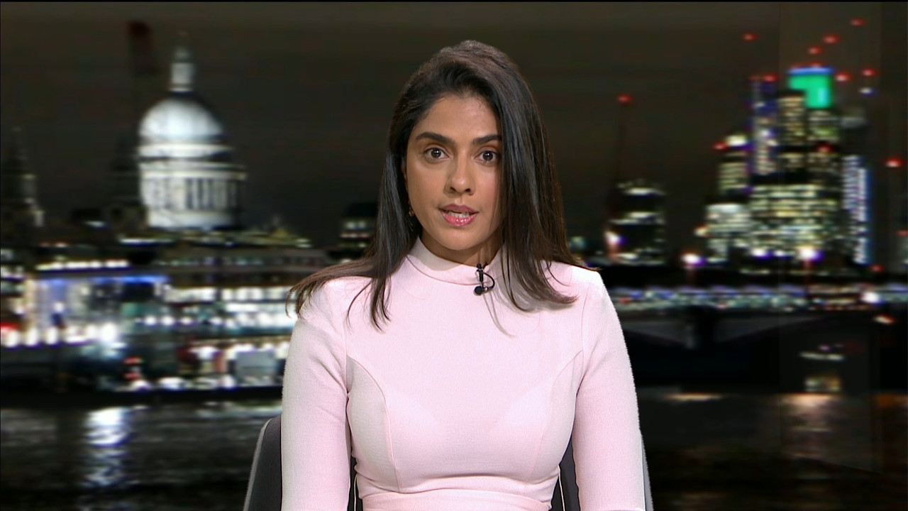 ITV News London_20210712_22302245.ts_snapshot_06.00.760