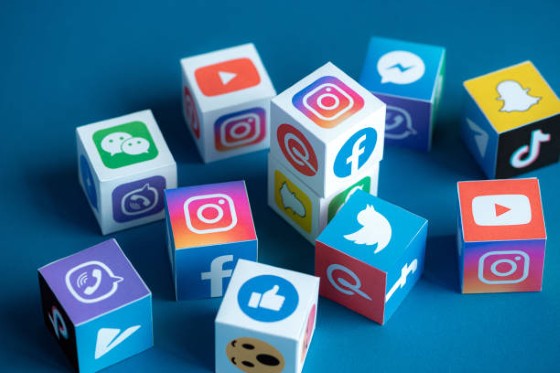 Social-Media-2.jpg
