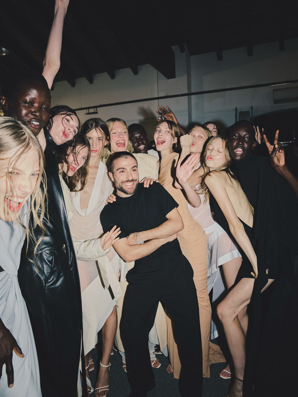 framurano 553448702 18040839902694233 3423294304506878906 n