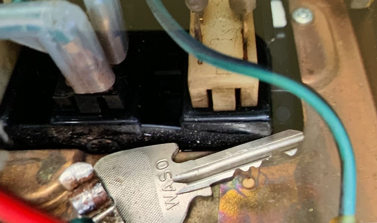 B446A103-532E-44DD-B961-0282ECB16DEA