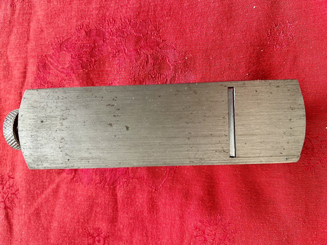 F9867835-7F62-472F-BC55-CA1B3C50C665_1_201_a