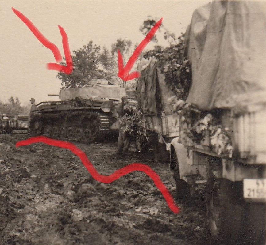 Soldat 3.Panzer-Division-Totenkopf Panzer Tank Turmnummer Bevölk