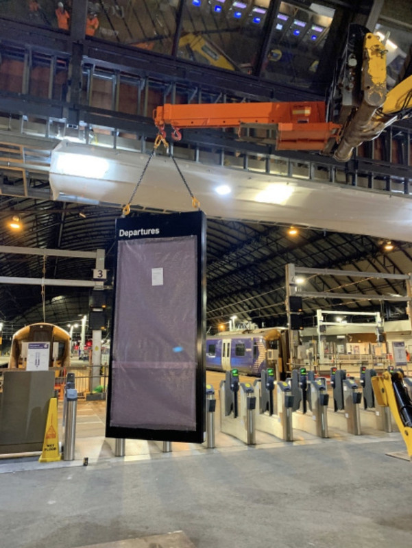 0C727D3F-5AD6-43AA-9E81-F63EE3633D30