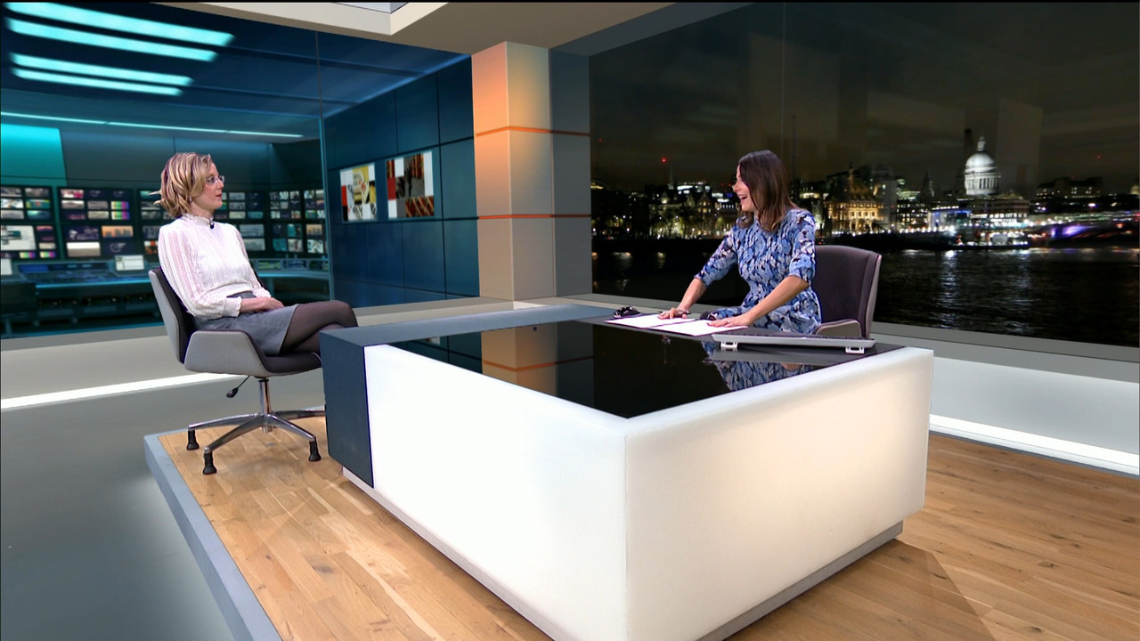ITV News London_20211124_18001830.ts_snapshot_24.54.093