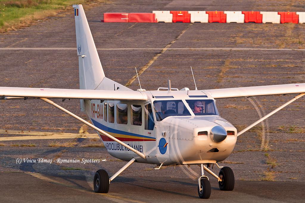 Aeroportul Arad - August 2019   DSC-1594sa1200viv2