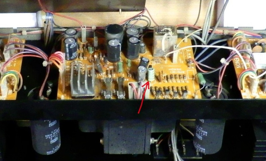 [Bild: denon-gr-535-inside.jpg]