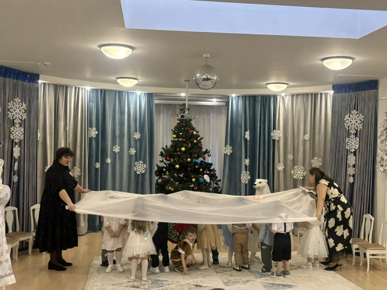 37c86e92-b555-471b-bcff-2ee5ca00c160