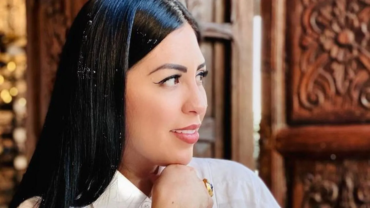 Así paralizó las redes la mamá de Christian Nodal con sexy outfit