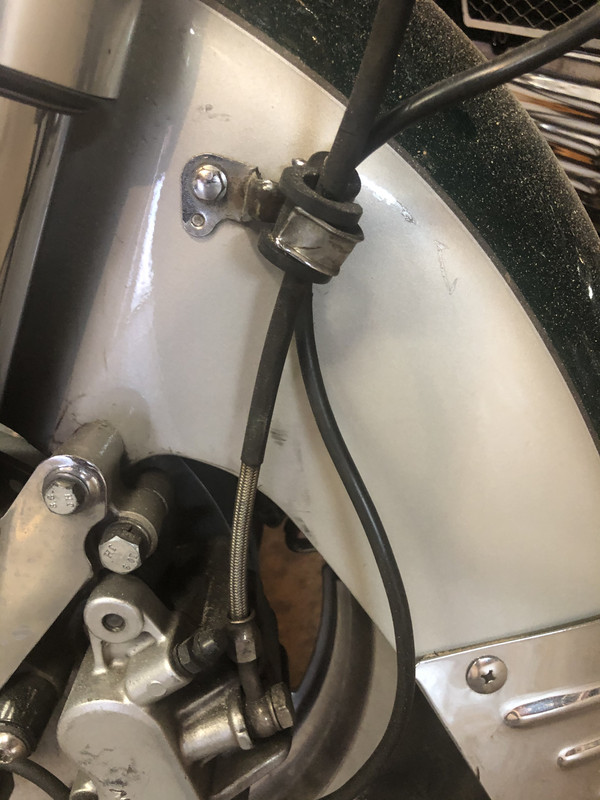 F5F66DDA-C974-43CF-896F-613296748BEA