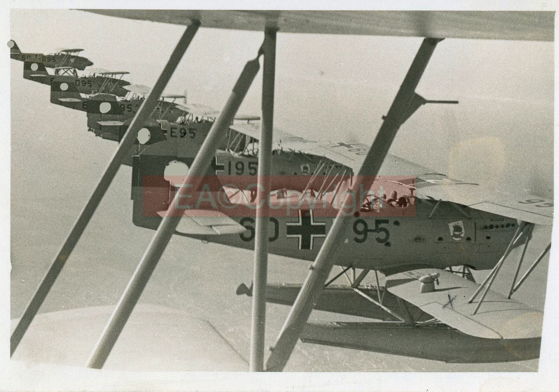 Wasserflugzeug Flugzeug Küstenfliegergruppe Wapp