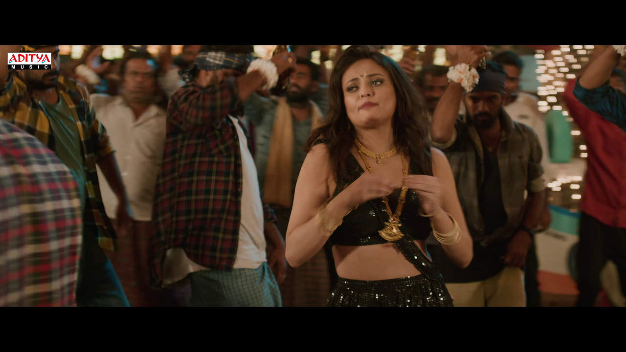 [Image: vlcsnap-2025-12-21-18h25m48s135.png]