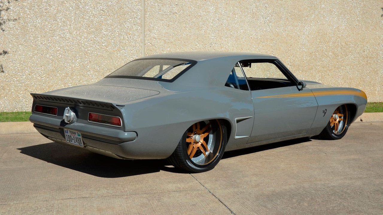 B11BD941-C3D1-4FDB-A963-A57211060811