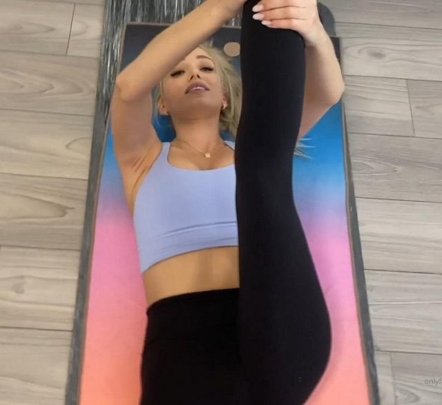 Best Yoga Teacher Sex 1