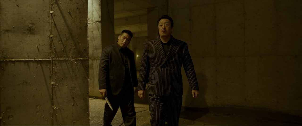 The Roundup- Punishment-(2024) (1080p BluRay x265 SAMPA).mkv_snapshot_01.22.59.349