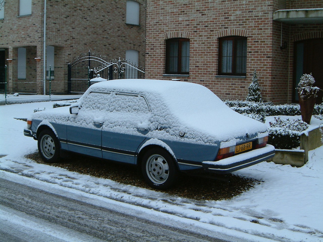 Saab 99