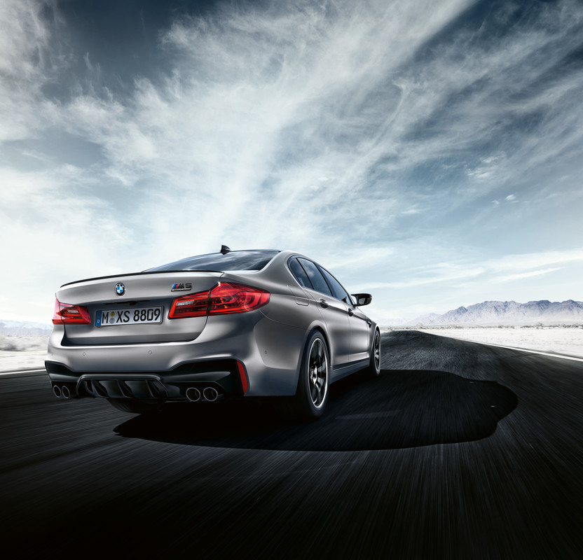P90300397_highRes_the-new-bmw-m5-compe