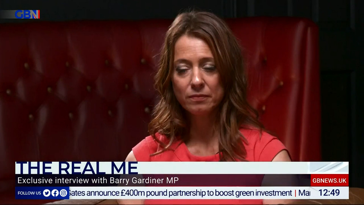 10.19 - 12.00.00 - The Briefing With Gloria De Piero. Your must-watch....ts_snapshot_50.33.248