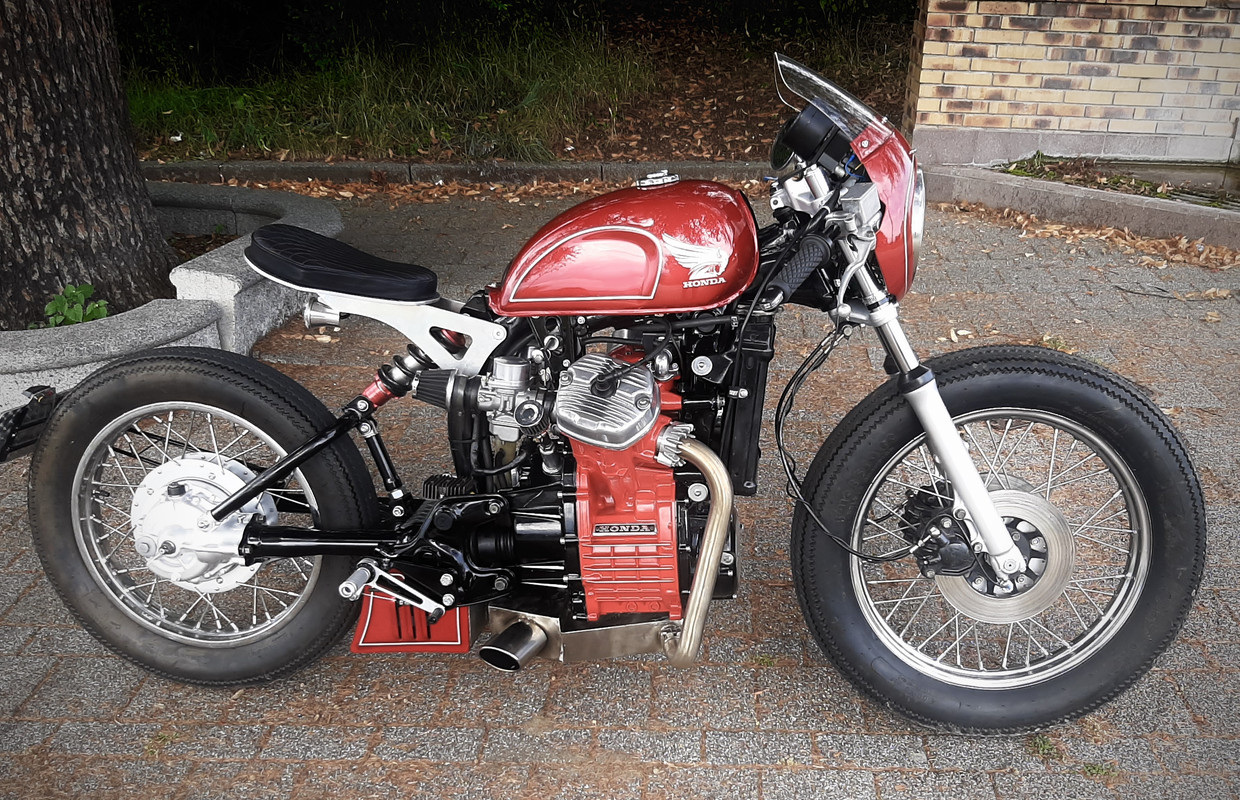 BAF9D0E2-D890-4889-9AC8-6E56F741C346