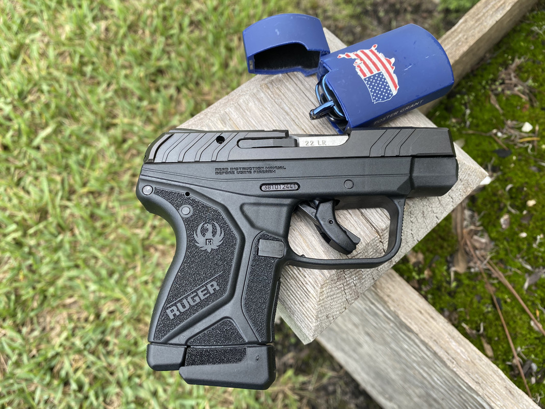 FAFE8F0B-FD15-4F51-ACD6-20620C5971A7