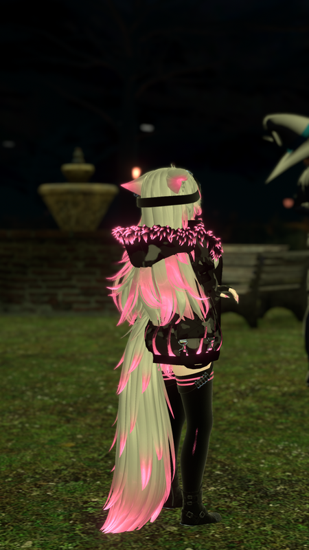 VRChat_2025-10-04_01-21-22.783_1920x1080