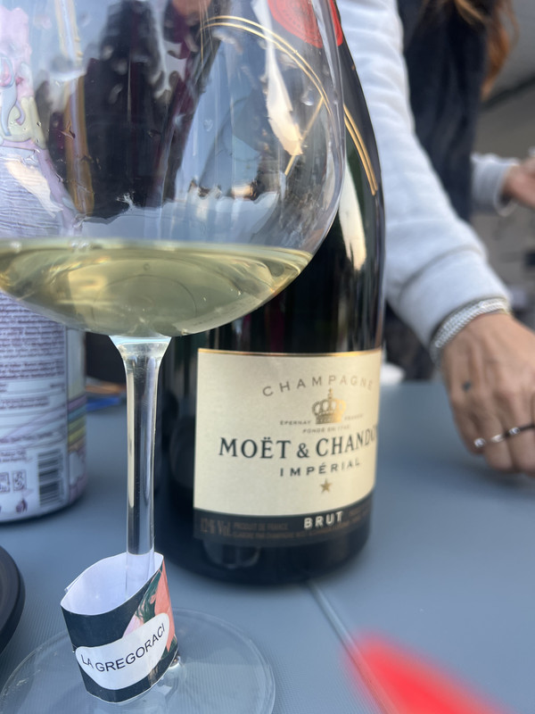 98C189E1-4E5B-41C6-92EE-B6AABE2FAED6