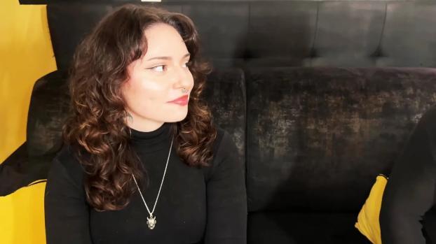 JacquieEtMichelTV – Moxxxie – 22 years old, from Nantes!