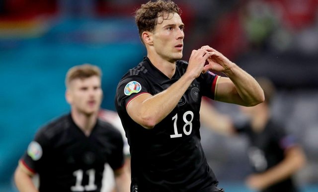 Leon Goretzka Leon Goretzka