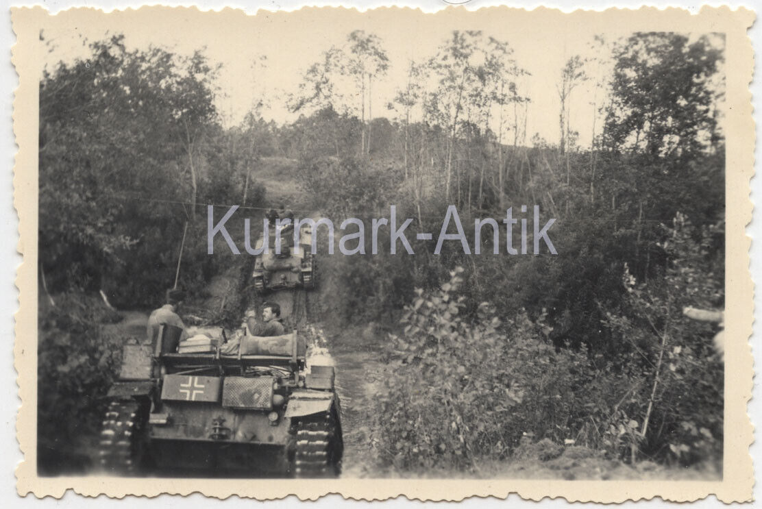 Foto Wehrmacht Schützen Regt. 112 Russland Panzer Stug Kolonne