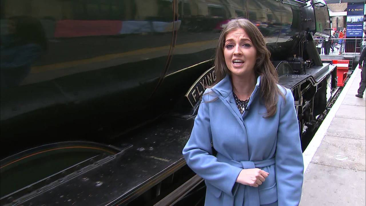 ITV Lunchtime News_20221014_13301355.ts_snapshot_18.06.201