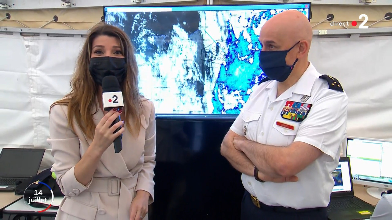 2021-07-14_06_30_Fr2_edition-speciale-14-Juillet-2021.mp4_snapshot_01.57.21.177