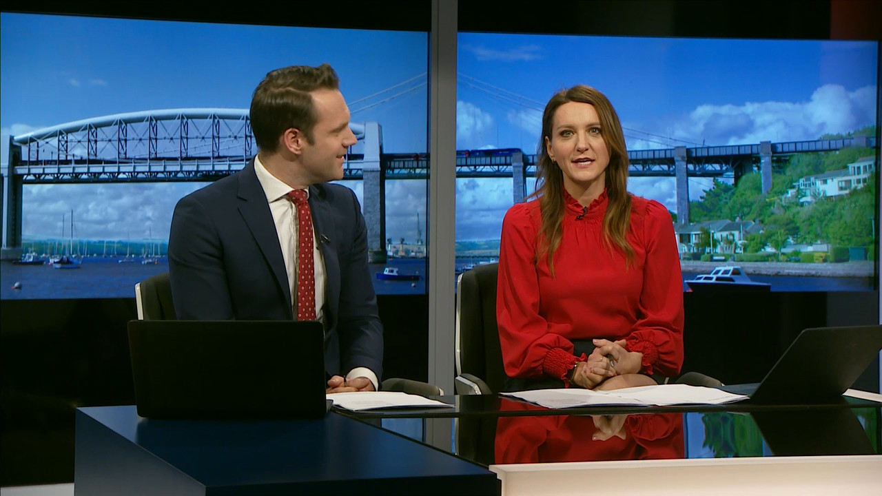 03.28 - 18.00.00 - The Chase. Bradley Walsh presents as Nick, Sue, Ro....ts_snapshot_22.19.695